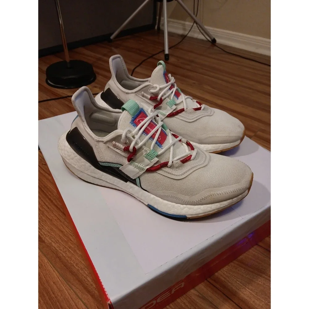 adidas ultraboost 22